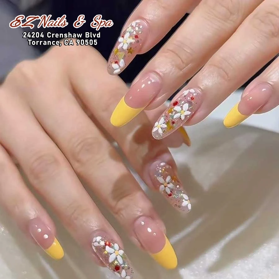 Happy nails